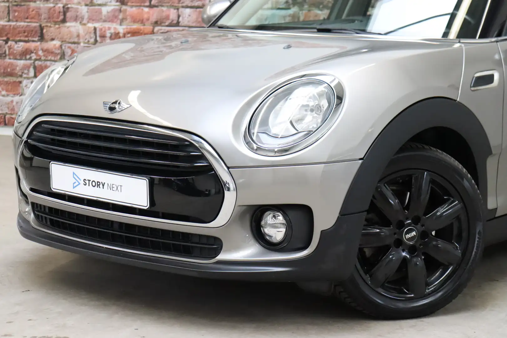 MINI Cooper Clubman Business / Navigatiesysteem Professional / Cruise Grijs - 2