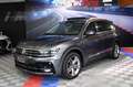 Volkswagen Tiguan R-Line Carat 2.0 TDI 150 DSG 4Motion GPS Virtual T Gris - thumbnail 10