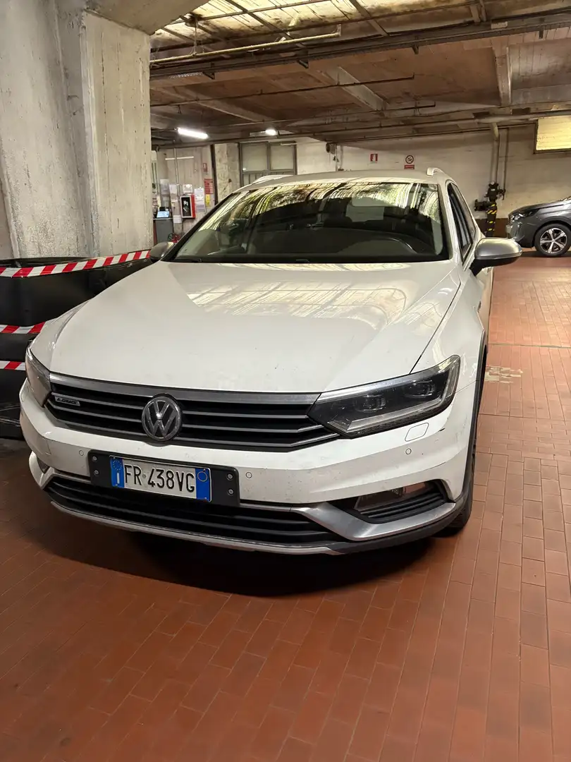 Volkswagen Passat Alltrack 2.0 tdi 4motion 190cv dsg - 1