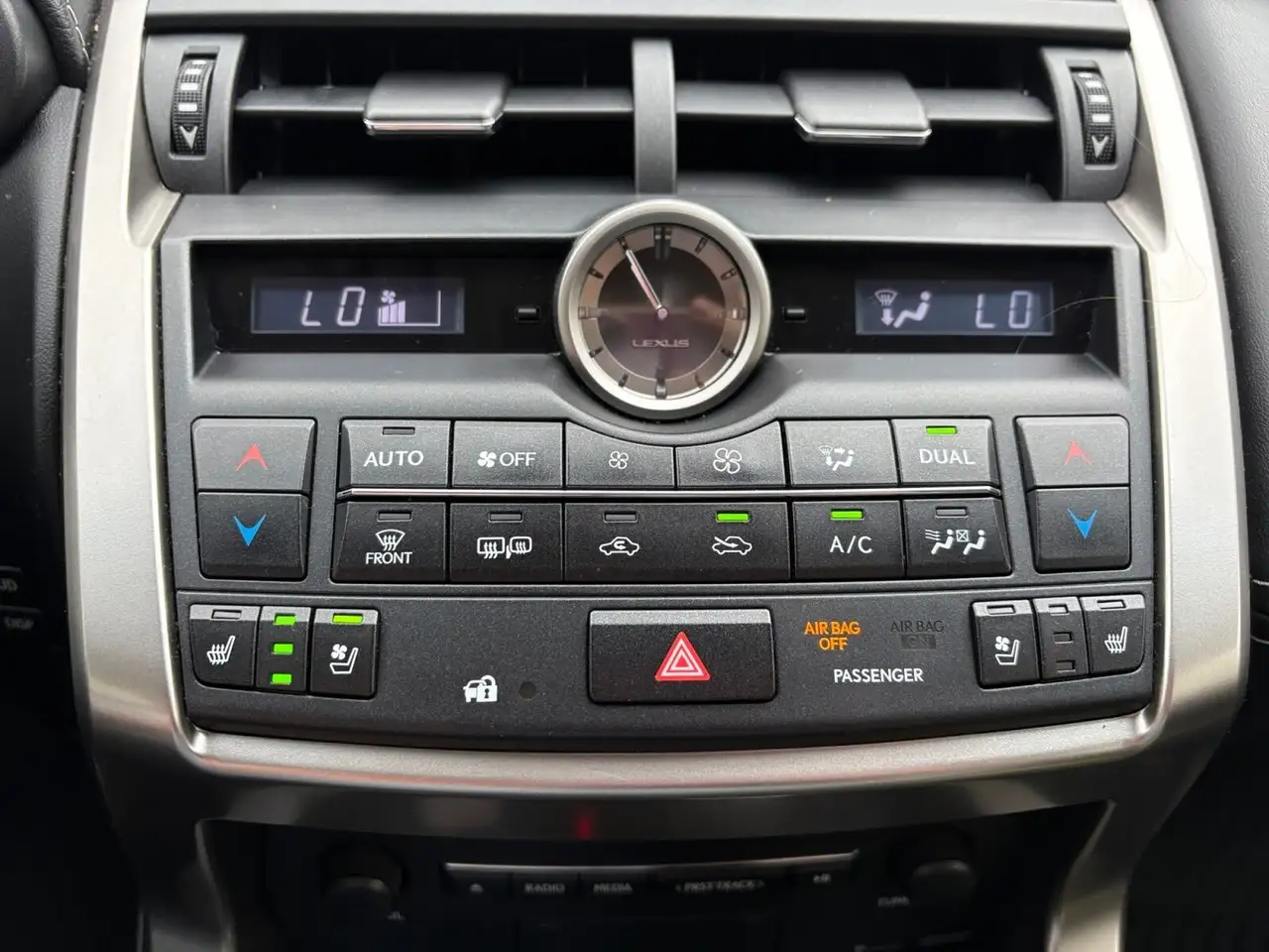 Lexus NX fotografie Lexus NX