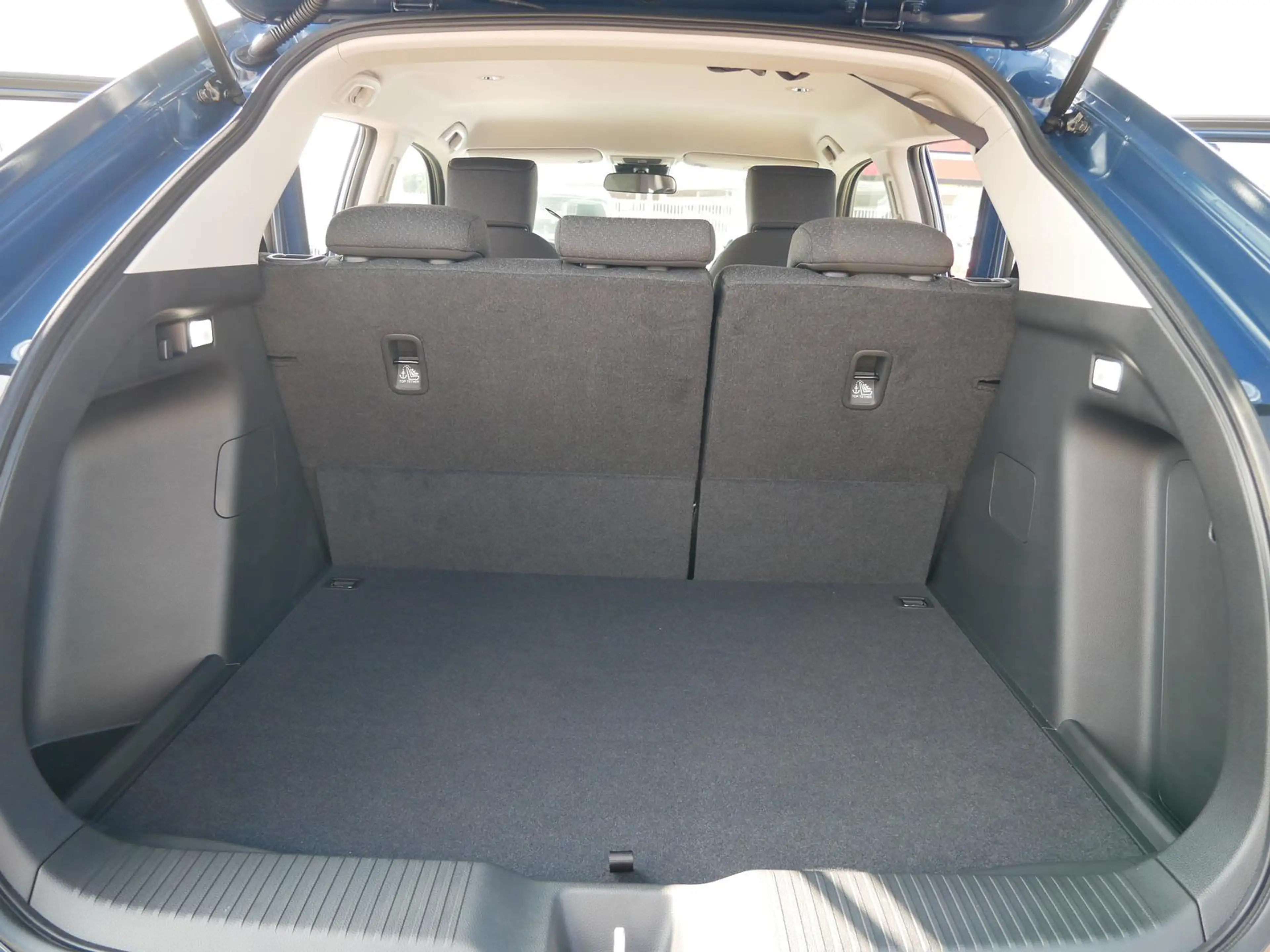 Honda HR-V Honda HR-V 1.5 HYBRID ELEGANCE NAVI+LED+ACC+KAM — photo 14