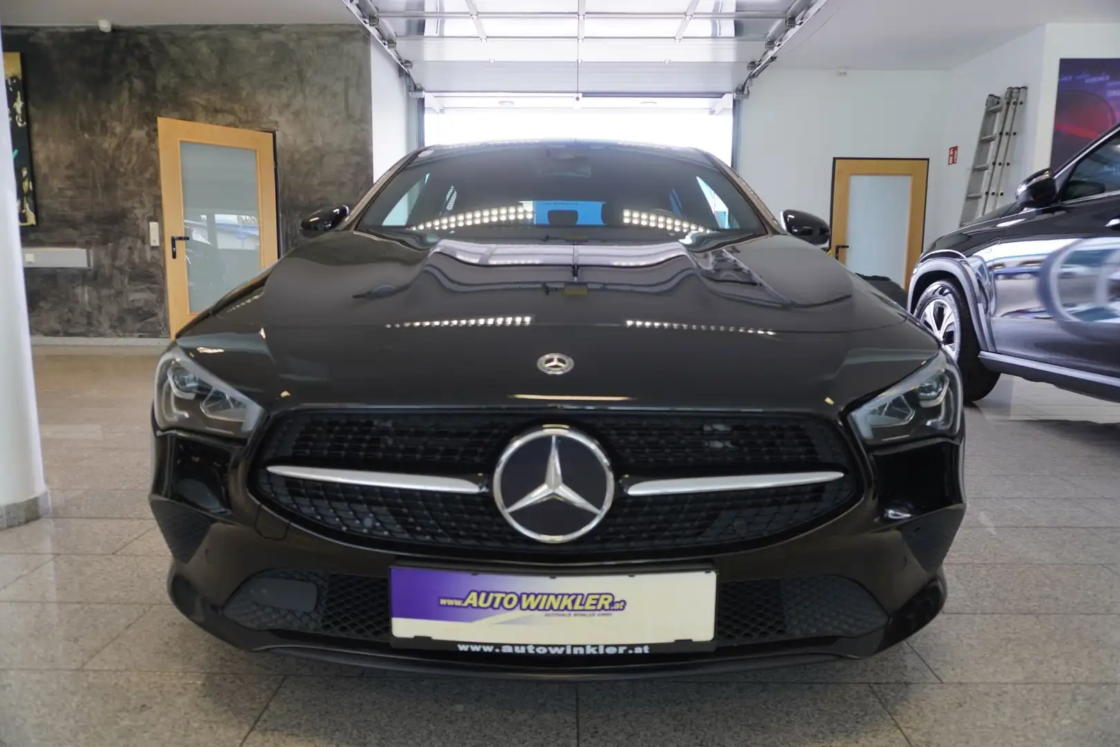 Mercedes-Benz CLA 200 d SB Aut. 5d AMG/Virtual/Kamera/LED Schwarz - 2