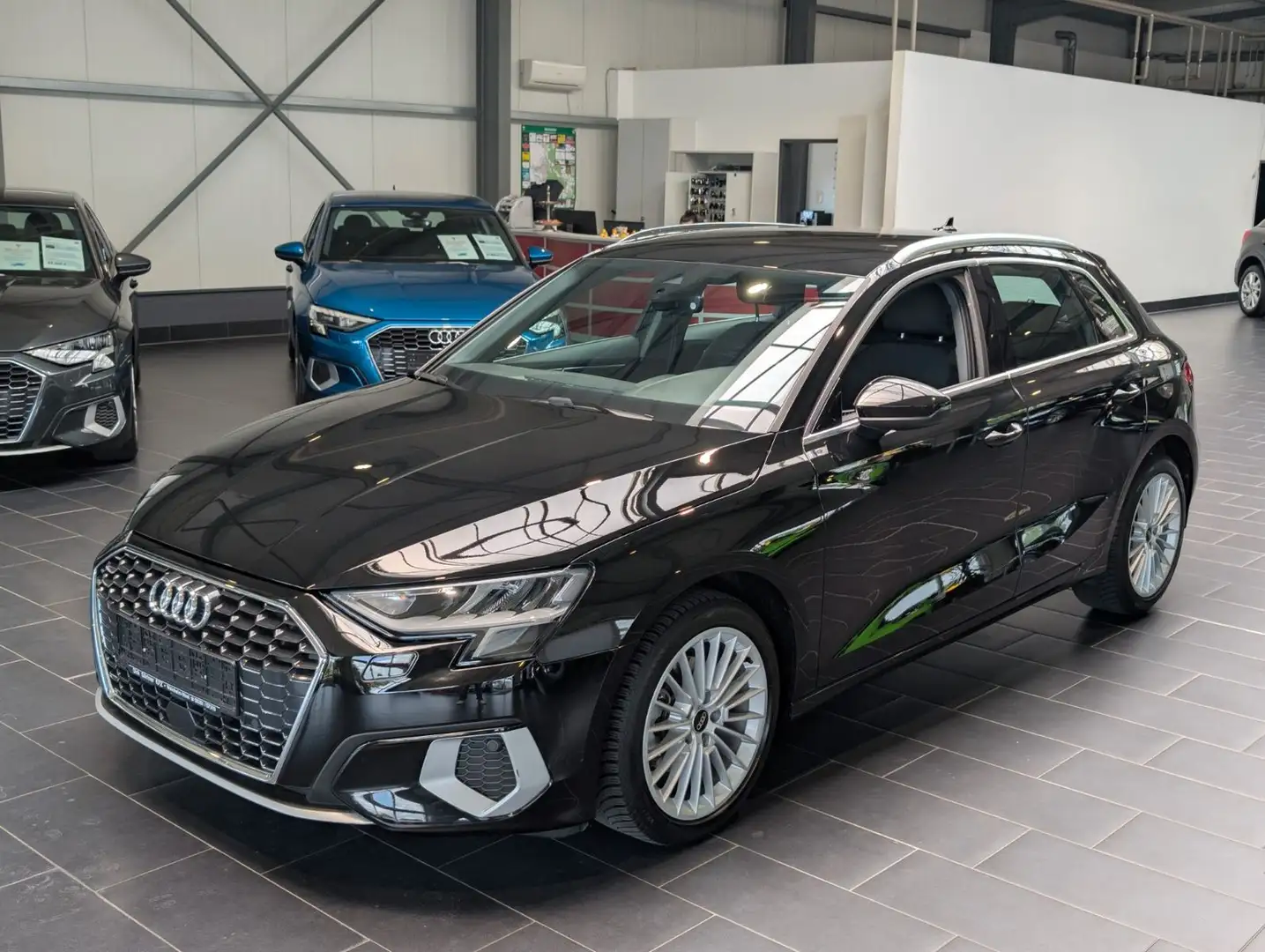 Audi A3 30 TFSI Sportback S tronic advanced PDC Nero - 1