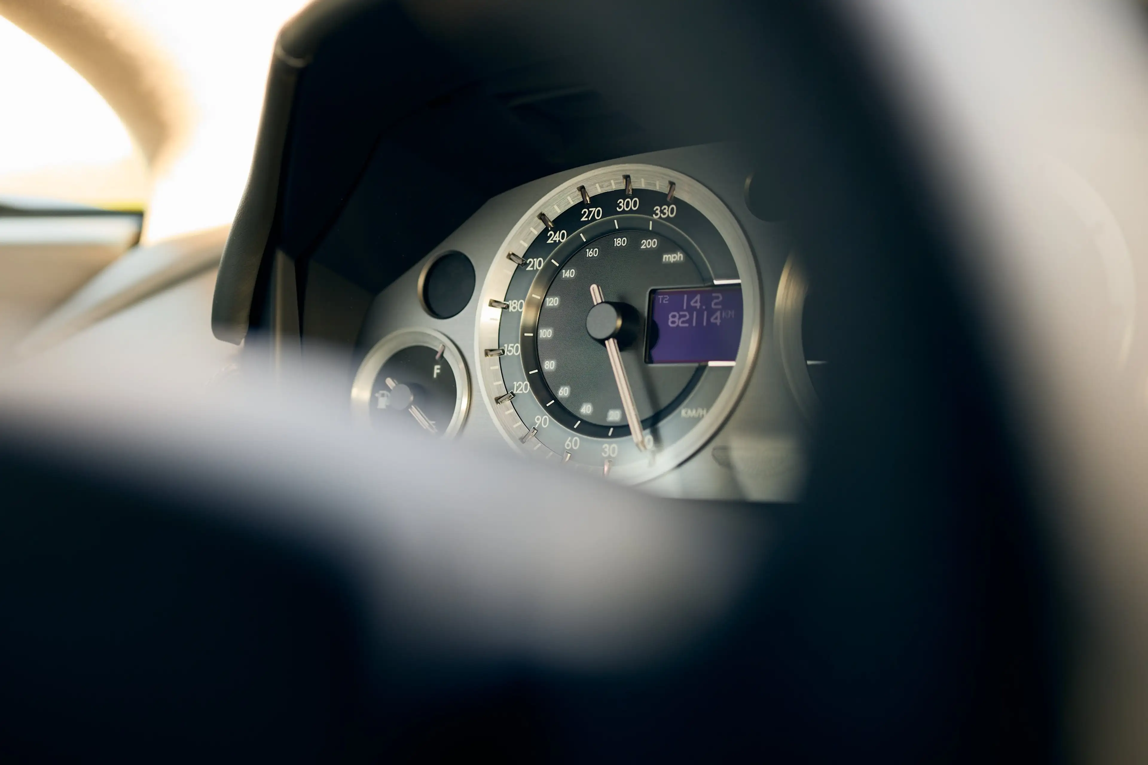 Aston Martin V8 4.3 V8 — photo 8