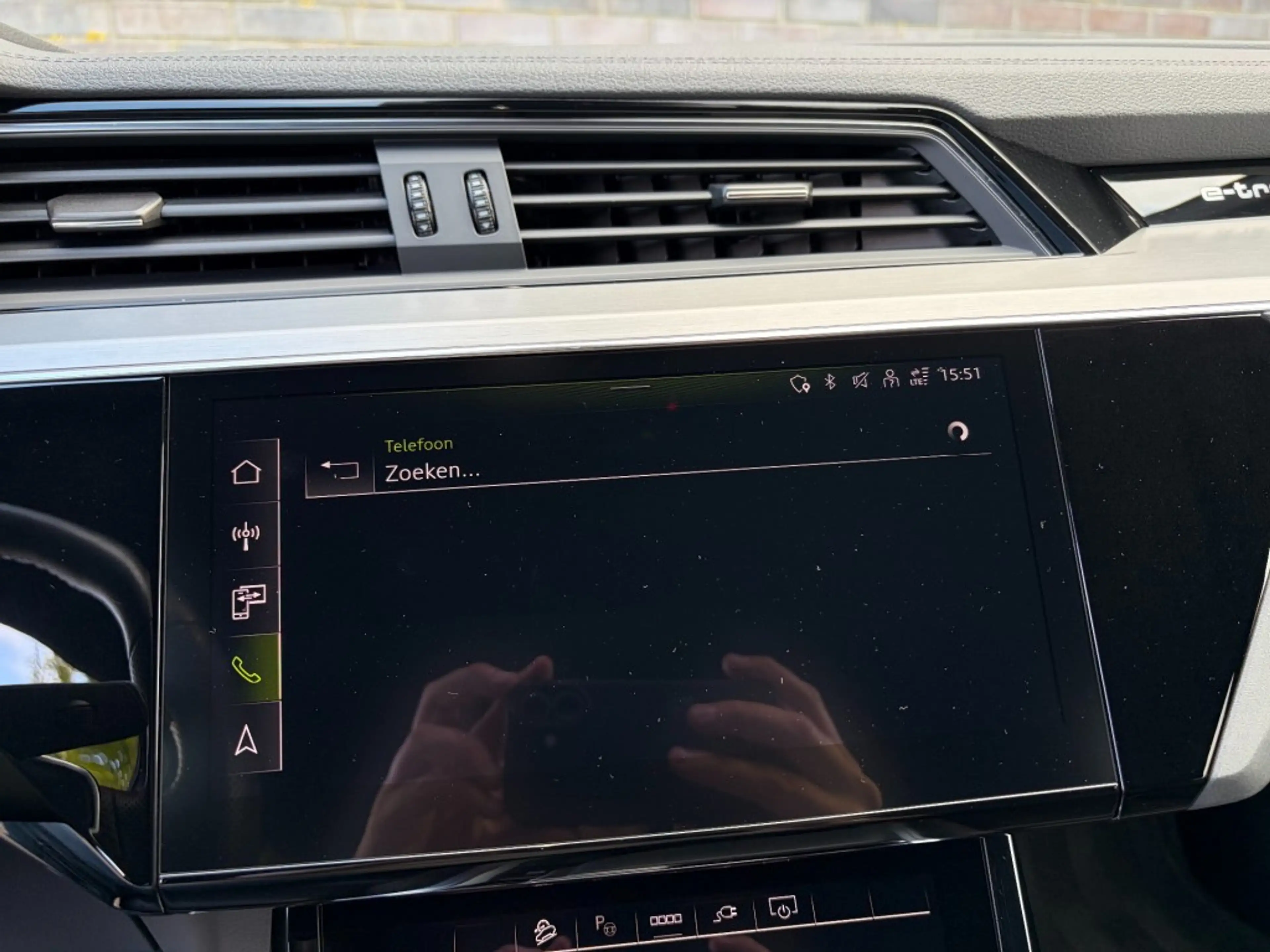 Audi Q8 e-tron 50 QUATTRO S 95 KWH - S-LINE - PANO - TREKH. - ORG — photo 28