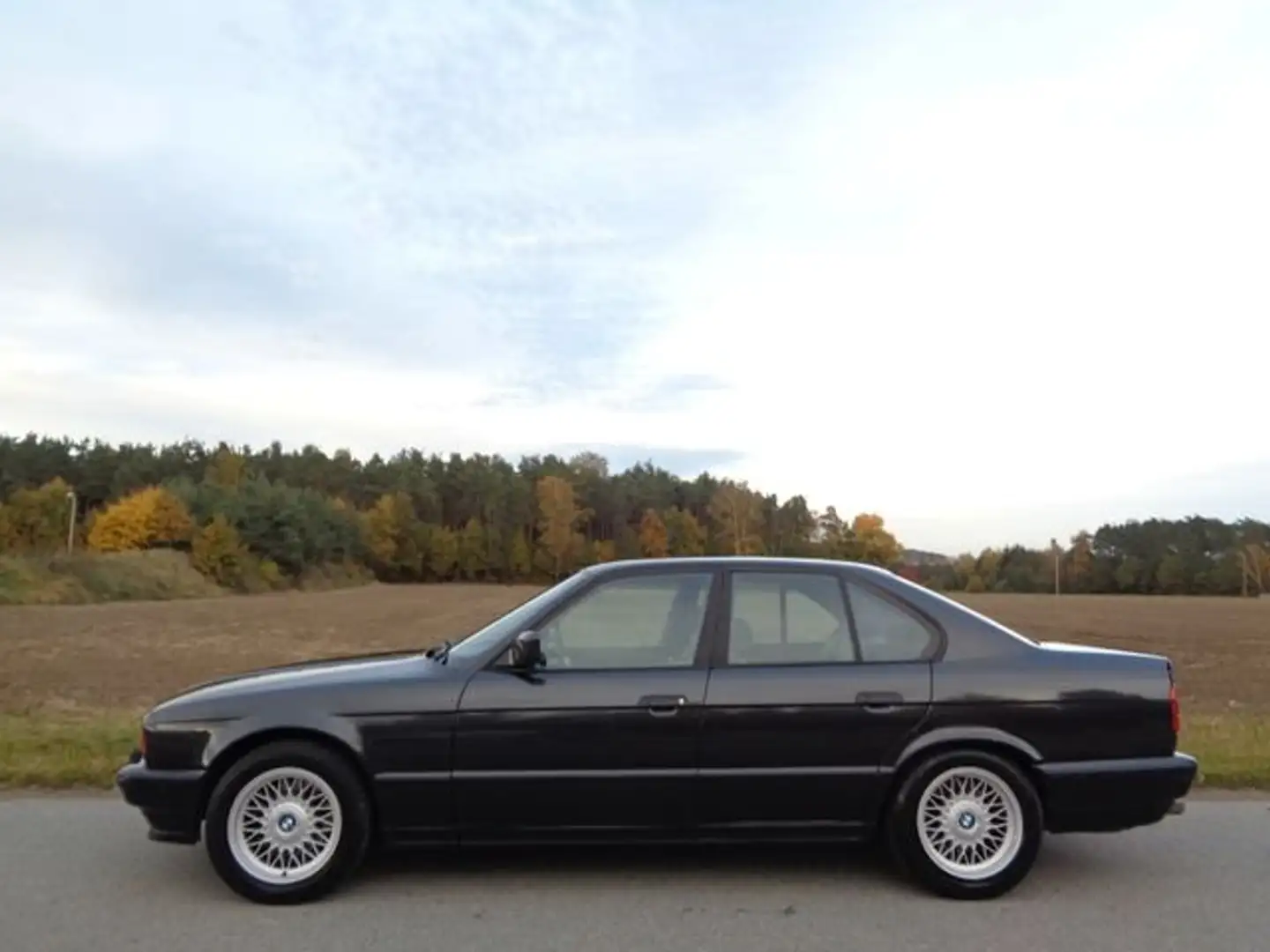 BMW 535 i Limousine *LEDER*SCHIEBEDACH*LPG-FLÜSSIGGAS* Schwarz - 2
