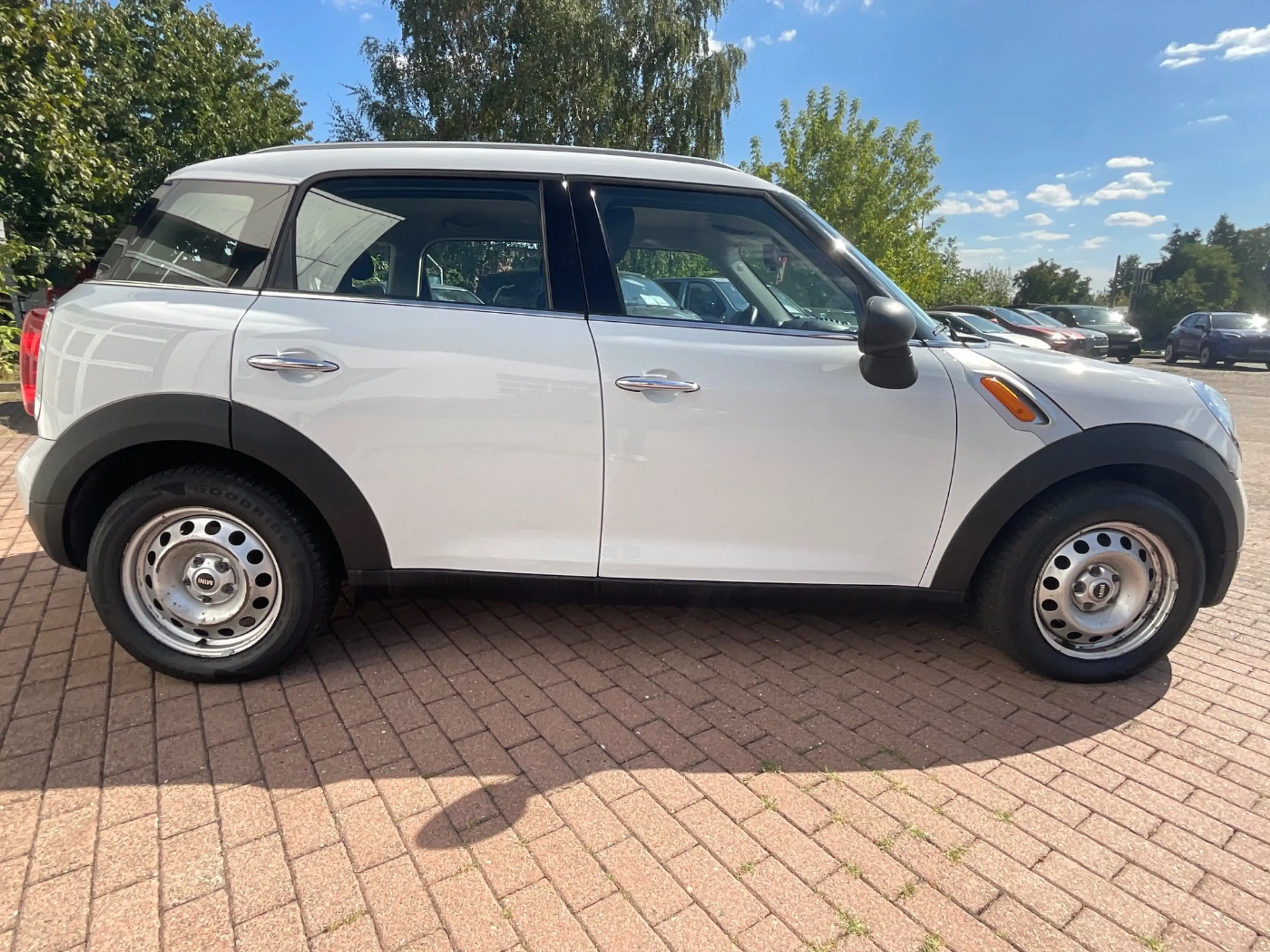 MINI Cooper D Countryman Countryman D One SHZ+PDC+Klima+USB+ZV — photo 5