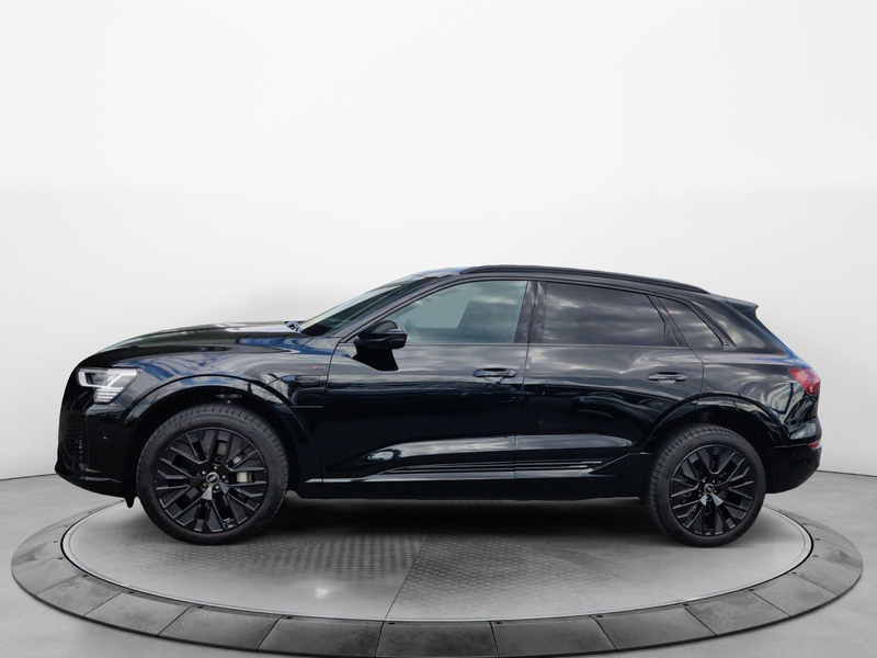 Audi Q8 e-tron Q8 55 quattro S-Line, Ambiente Plus, B&O, Head-U — photo 2