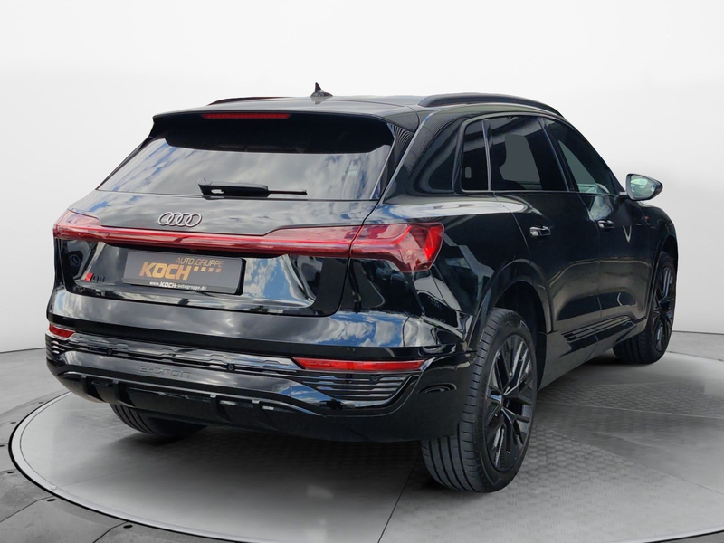 Audi Q8 e-tron Q8 55 quattro S-Line, Ambiente Plus, B&O, Head-U — photo 8