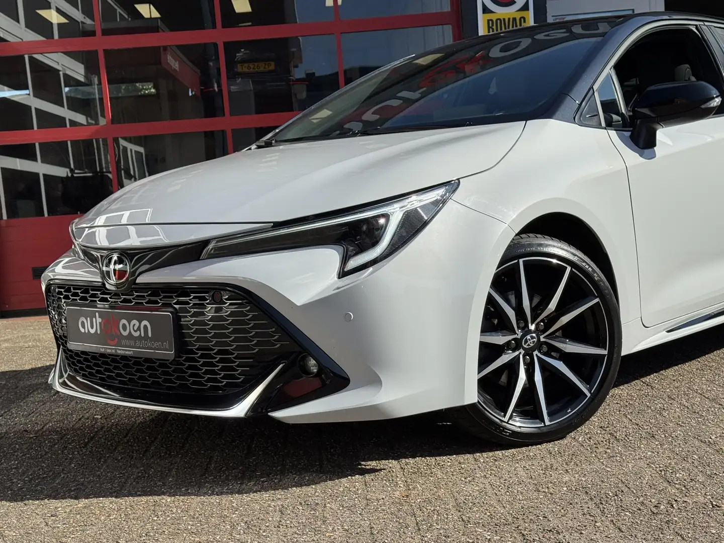 Toyota Corolla 2.0 Hybrid Business GR-Sport *DEALER AUTO/ASH GREY Grijs - 2