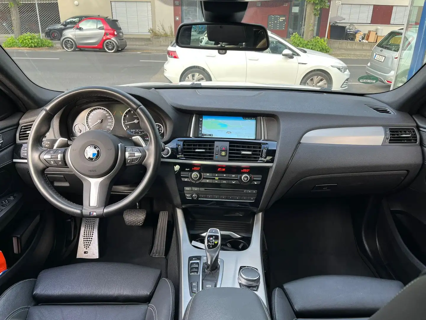 BMW X4 M i*HEAD-UP*GSD*RFK*AHK*LEDER* White - 2