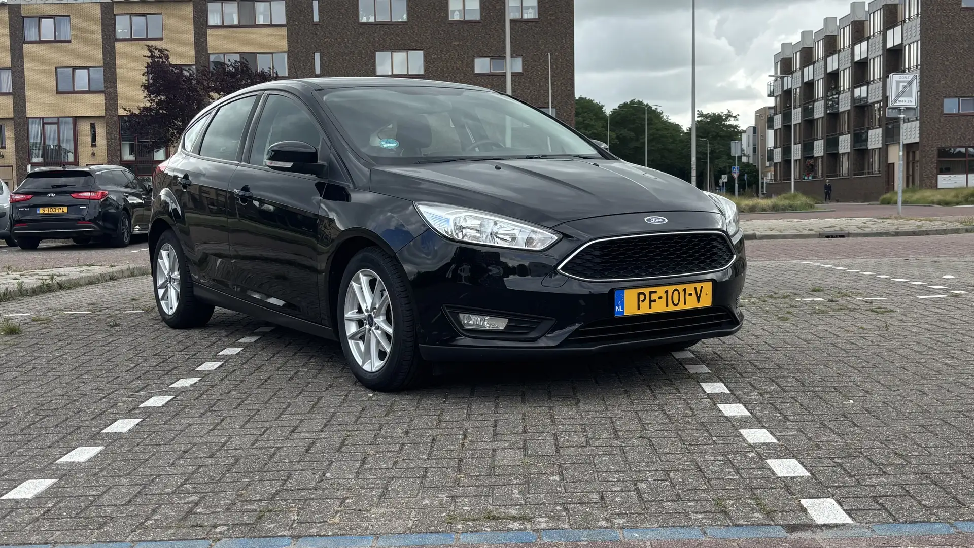Ford Focus 1.0 EcoBoost - 1