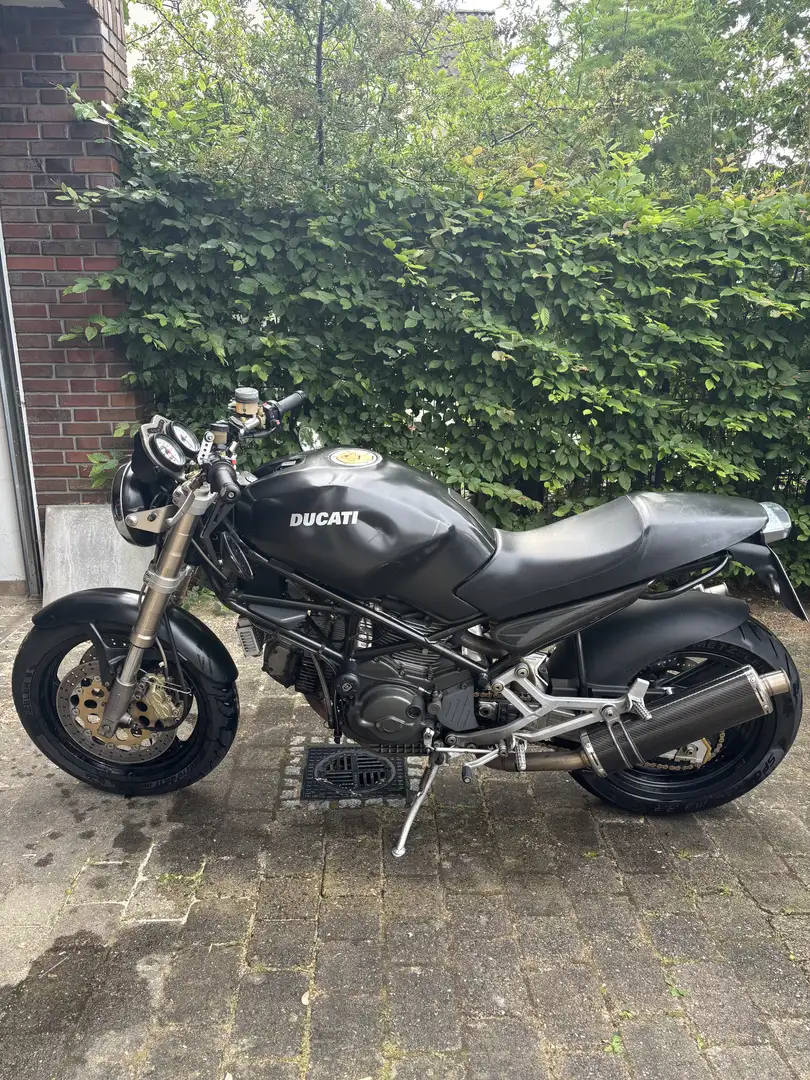 Ducati Monster 900 Dark - 1