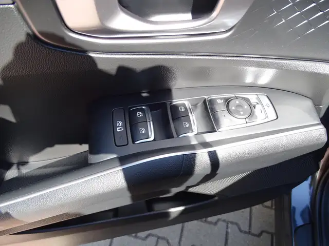 Kia Sorento view 12