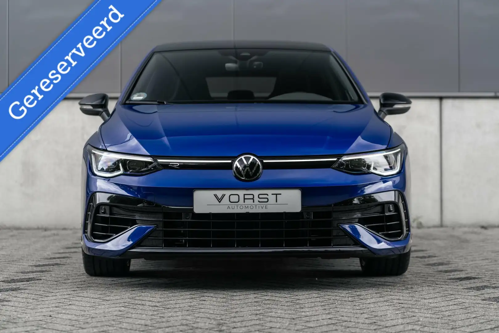 Volkswagen Golf 2.0 TSI R 4Motion Performance Akrapovic HK - 2