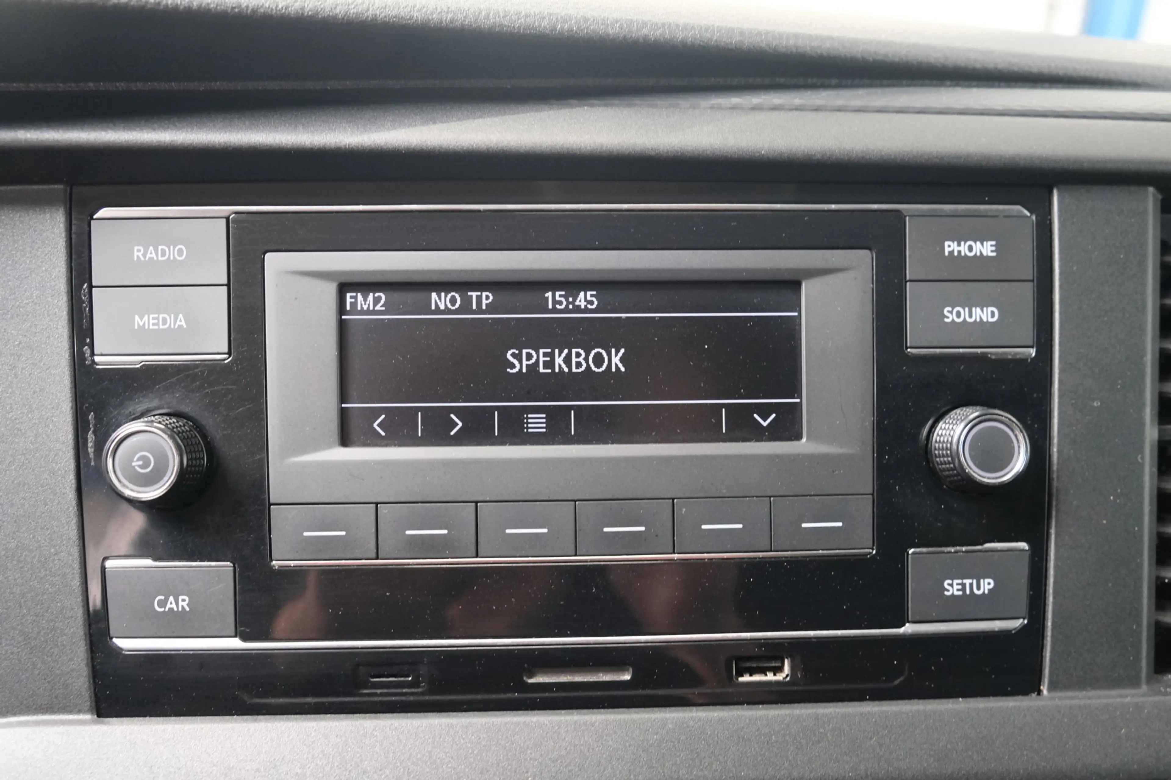 Volkswagen Transporter 2.0 TDI L2H1 30 3p - Airco, Cruise, Stoelverwarmin — photo 17