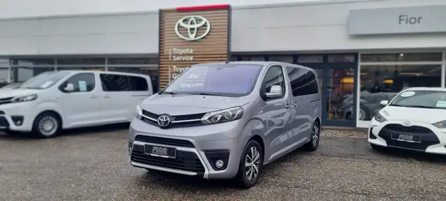 Toyota Proace Verso ! Miete mich !VIP Medium/ Ab € 149,- pro Tag