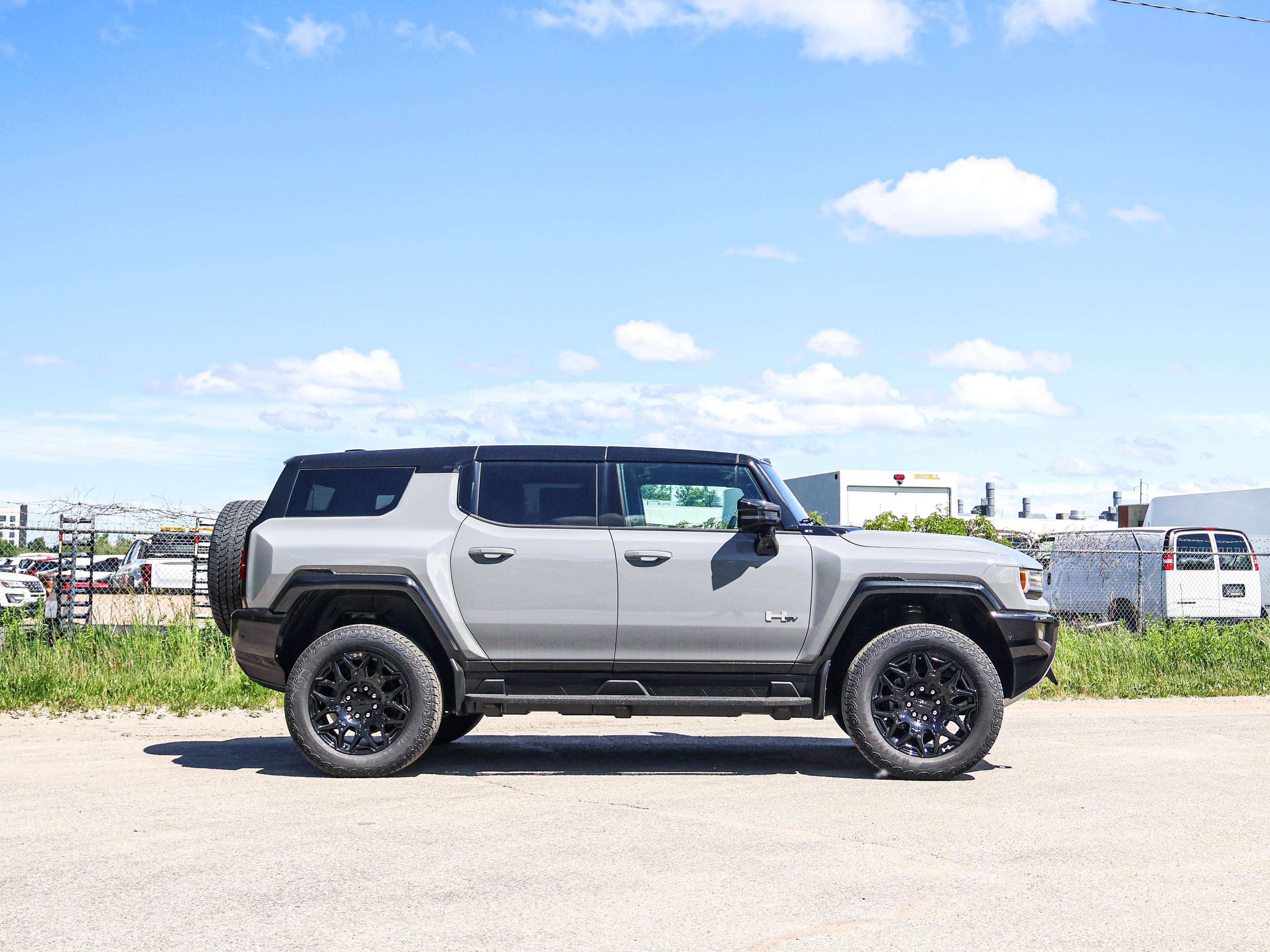 2026 GMC HUMMER EV SUV