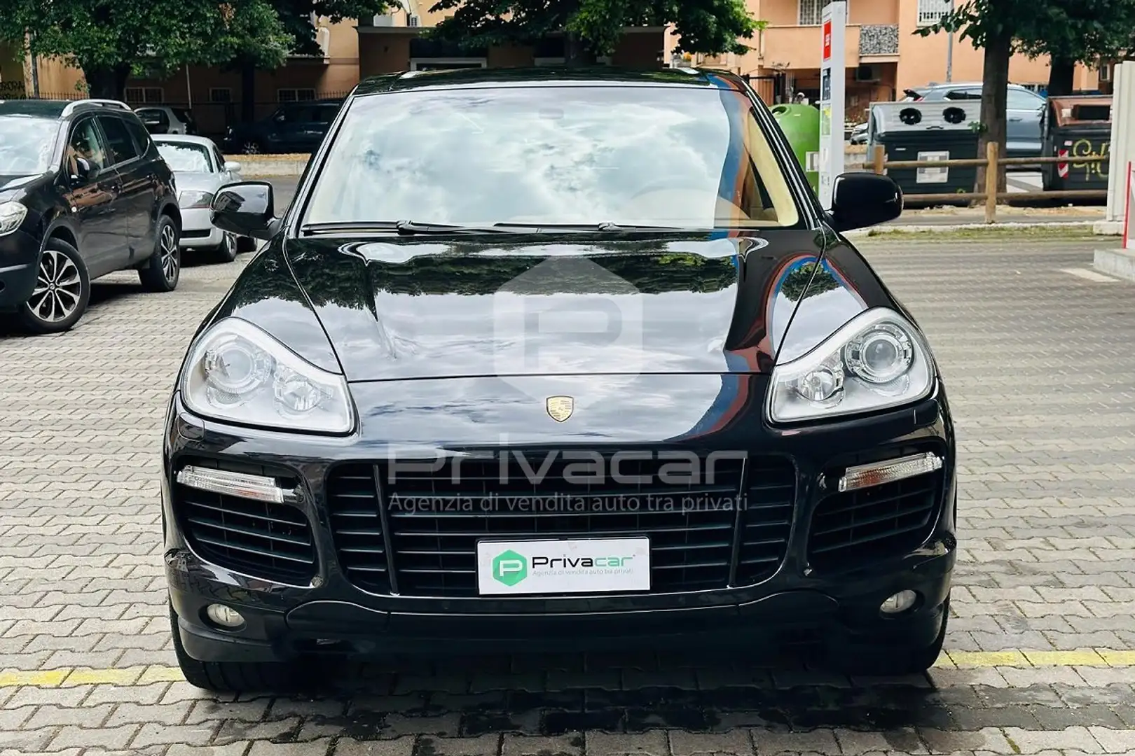 Porsche Cayenne Cayenne 4.8 Turbo Schwarz - 2