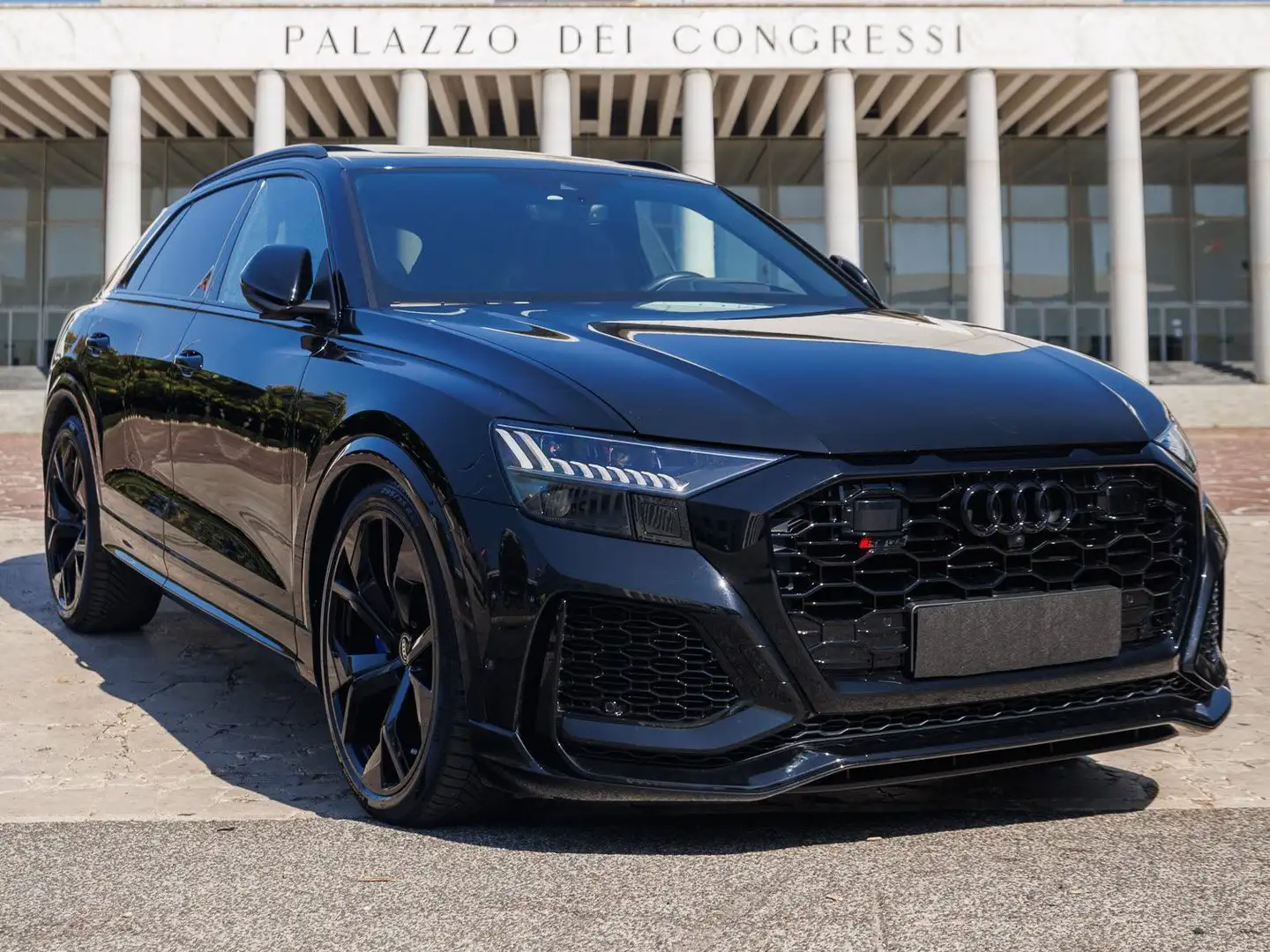 Audi RS Q8 IVA ESPOSTA - TETTO - CARBOCERAMICI - CERCHIO 23" Nero - 1