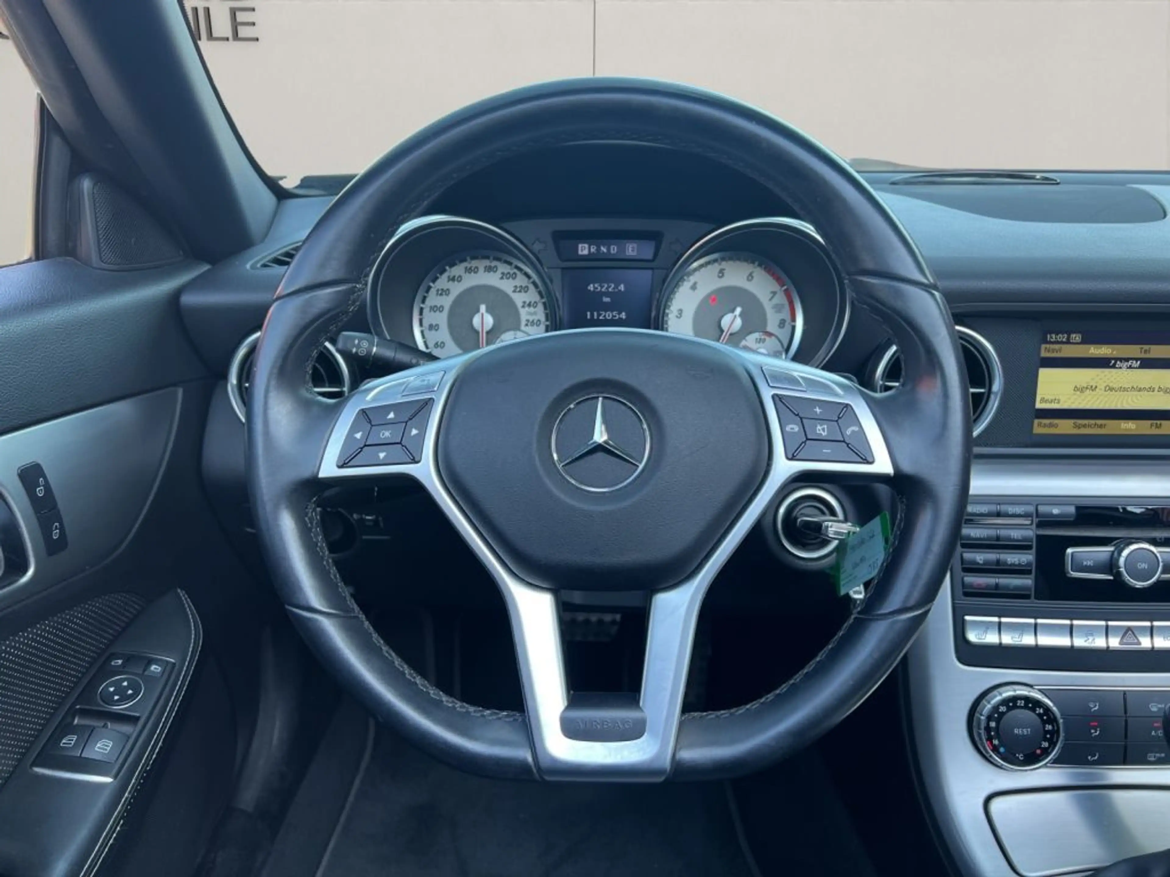 Mercedes-Benz SLK 200 (BlueEFFICIENCY) 7G-TRONIC+LEDER+NAVI+SH — photo 12