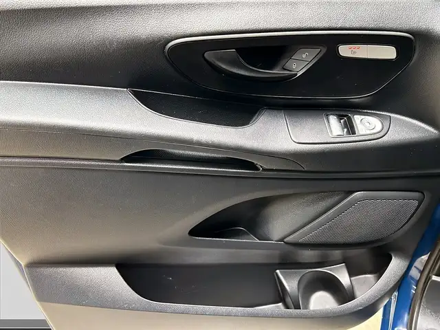Mercedes-Benz Vito view 15