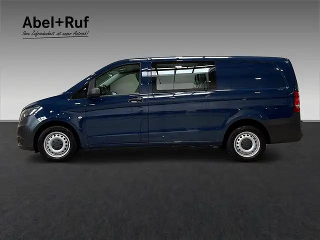 Mercedes-Benz Vito view 5