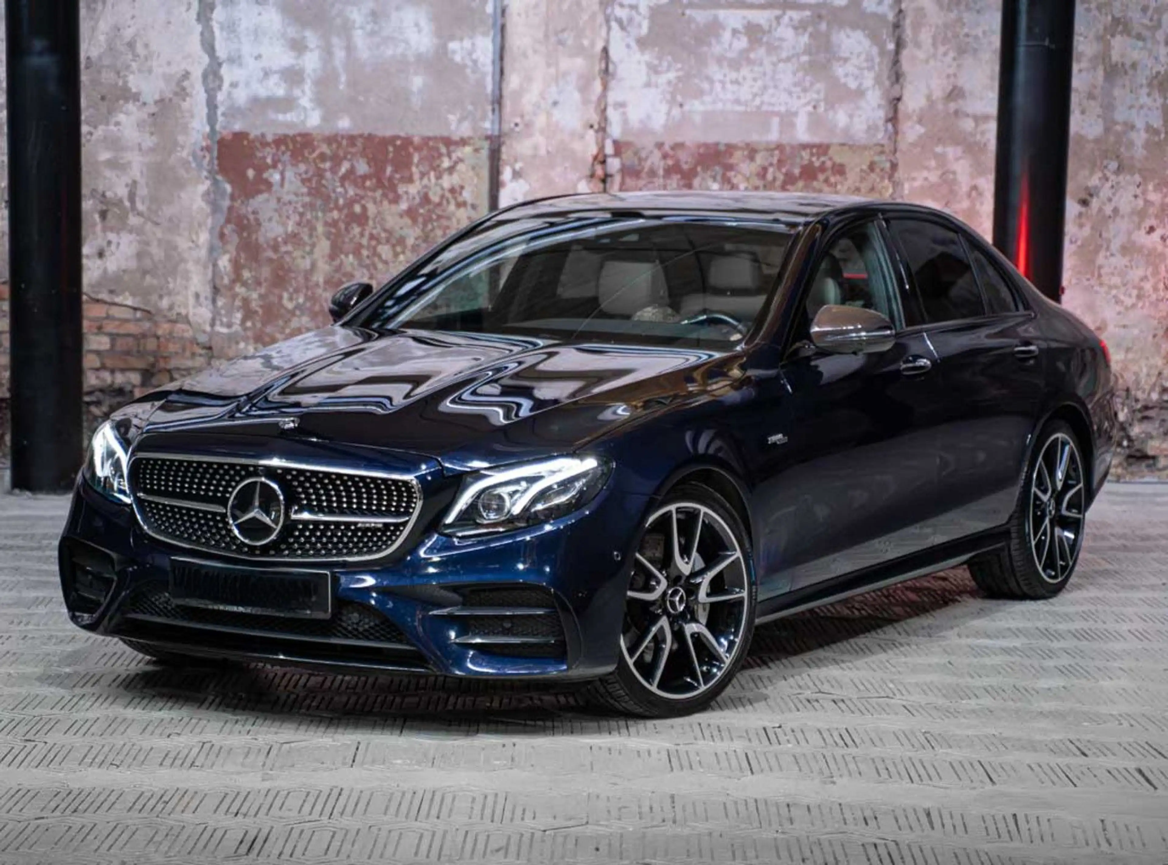 Mercedes-Benz E 53 AMG 4Matic+ Burmester Navi — photo 2