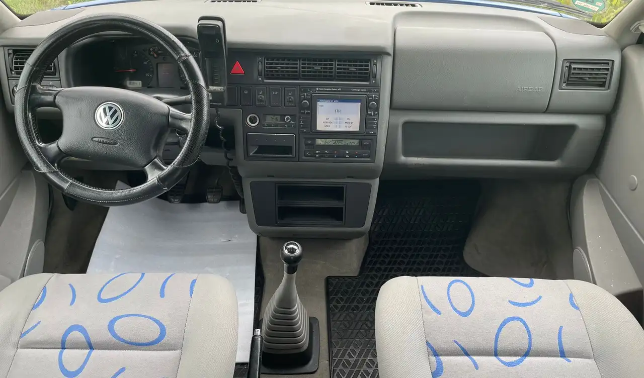 Volkswagen T4 Multivan TDI 7DCUX2, foto 8