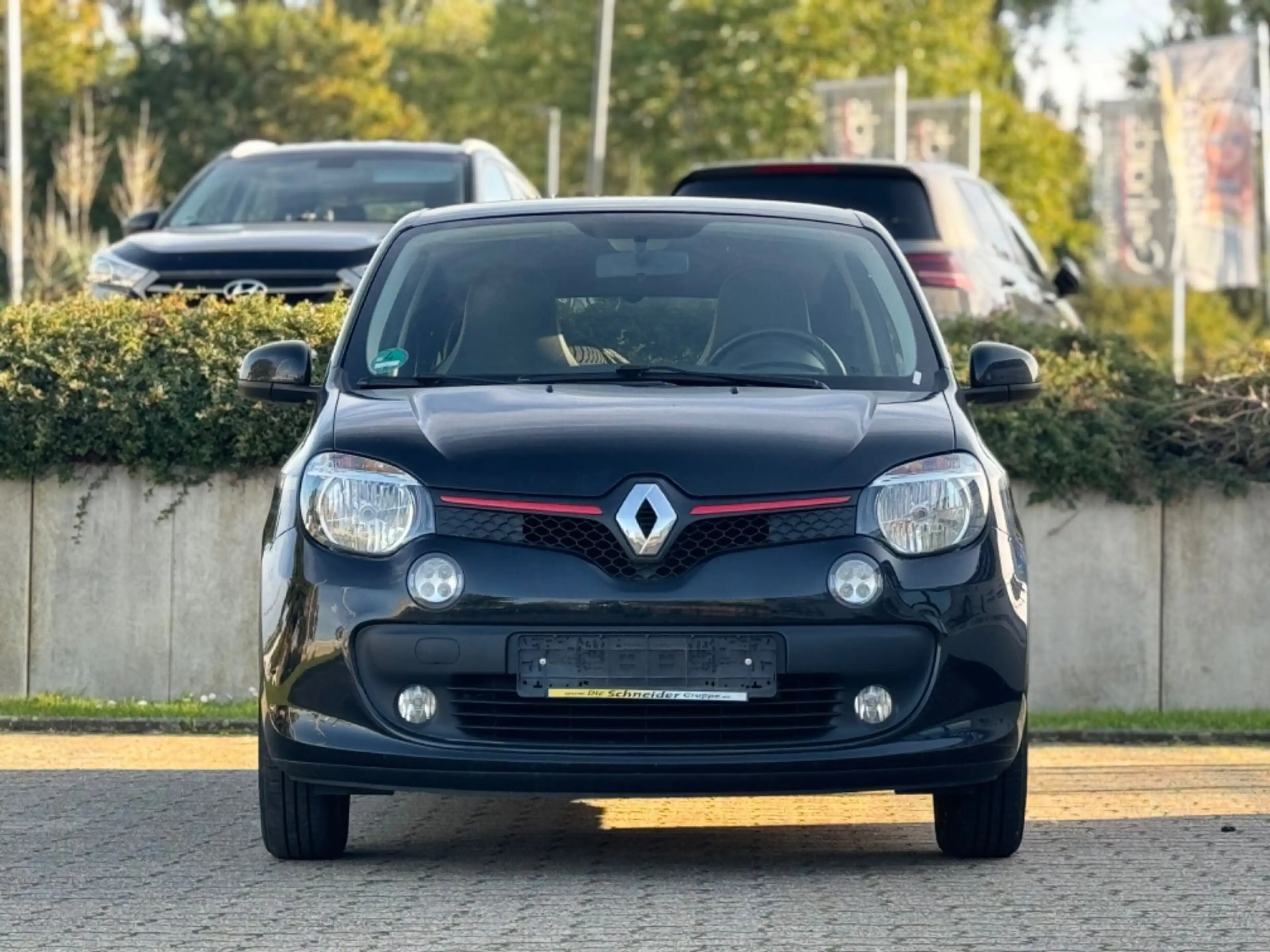 Renault Twingo Limited*AUTOM*KLIMA*PDC*BT*SHZ*SPORT*TÜV* — photo 8
