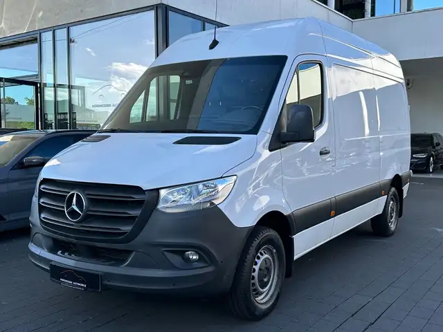 Mercedes-Benz Sprinter III Kasten 319 CDI V6 L2H2 | 3,5t | AHK