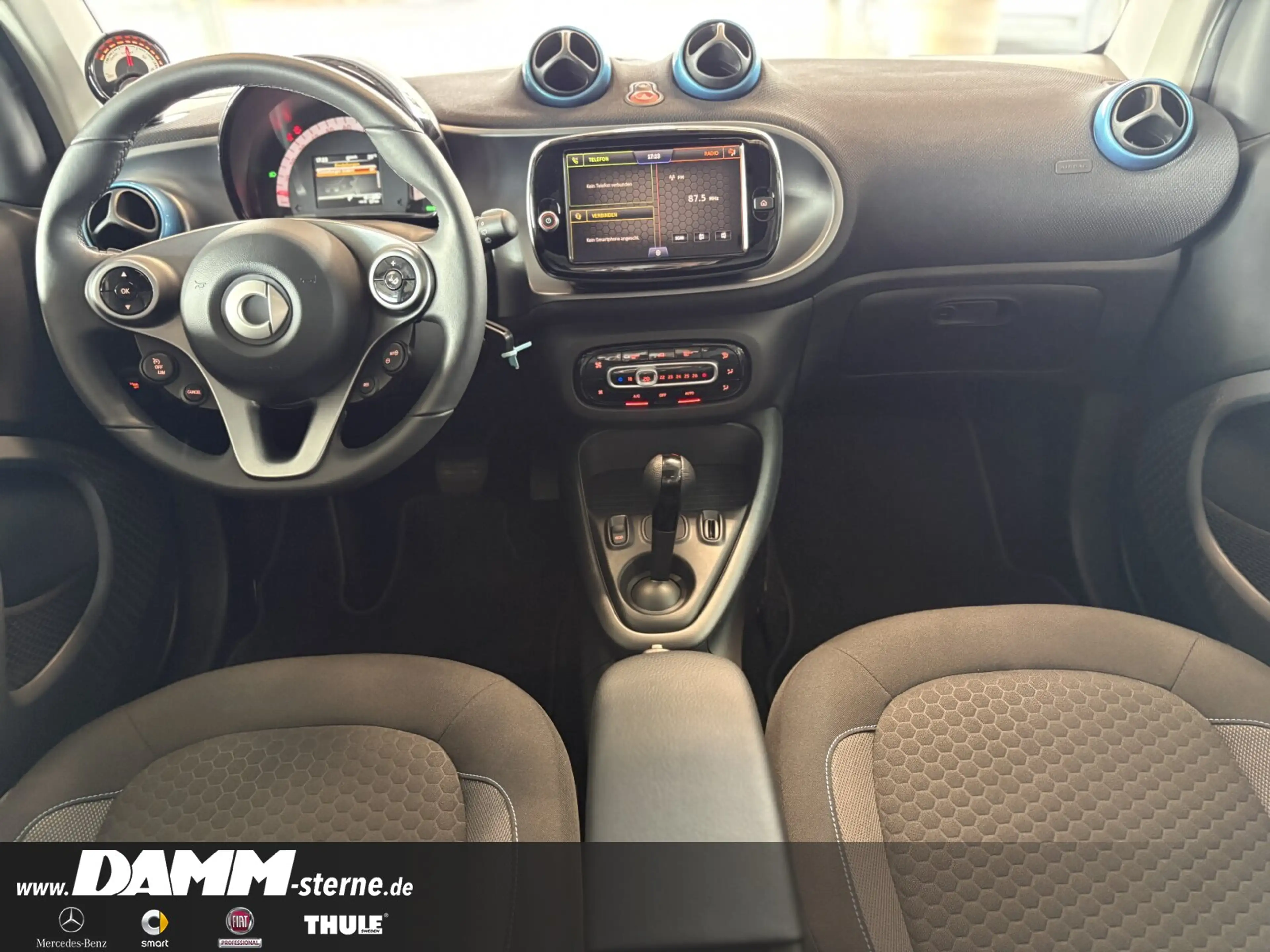 smart forTwo EQ Passion/Exclusive/22 kW/LED/Winter-P. — photo 8