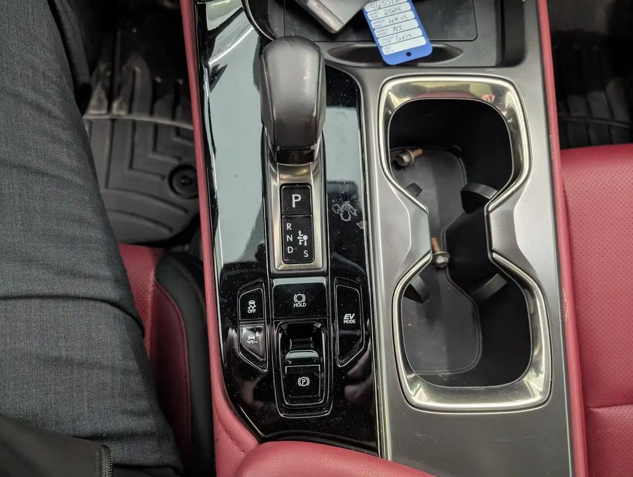 Lexus NX photo Lexus NX