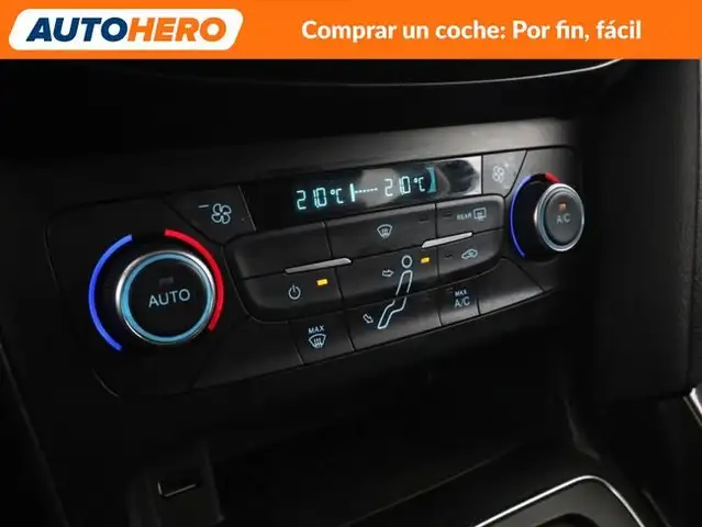 Ford Focus view 25