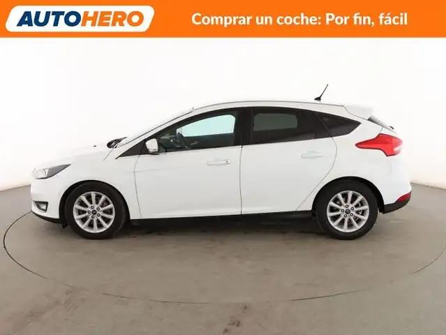 Ford Focus view 3