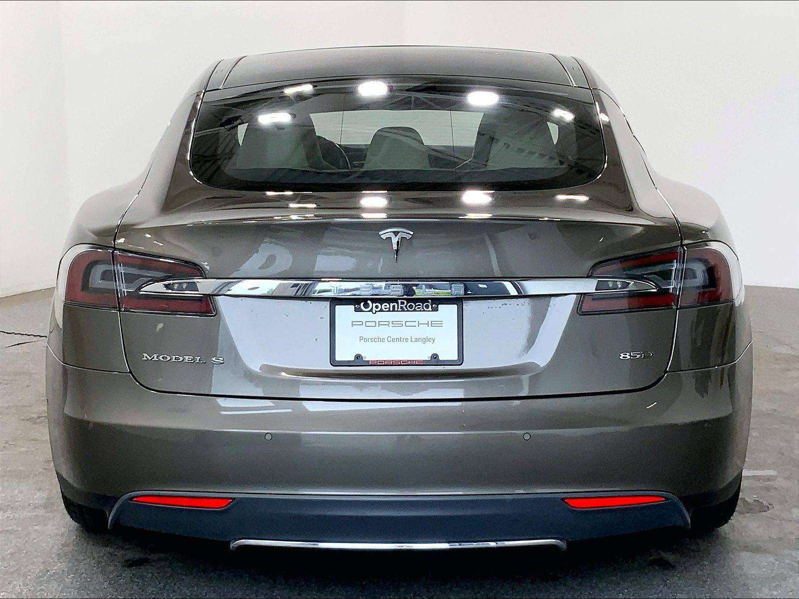 2015 Tesla Model S 85D, Navigation, Rear View Camera! thumb 6