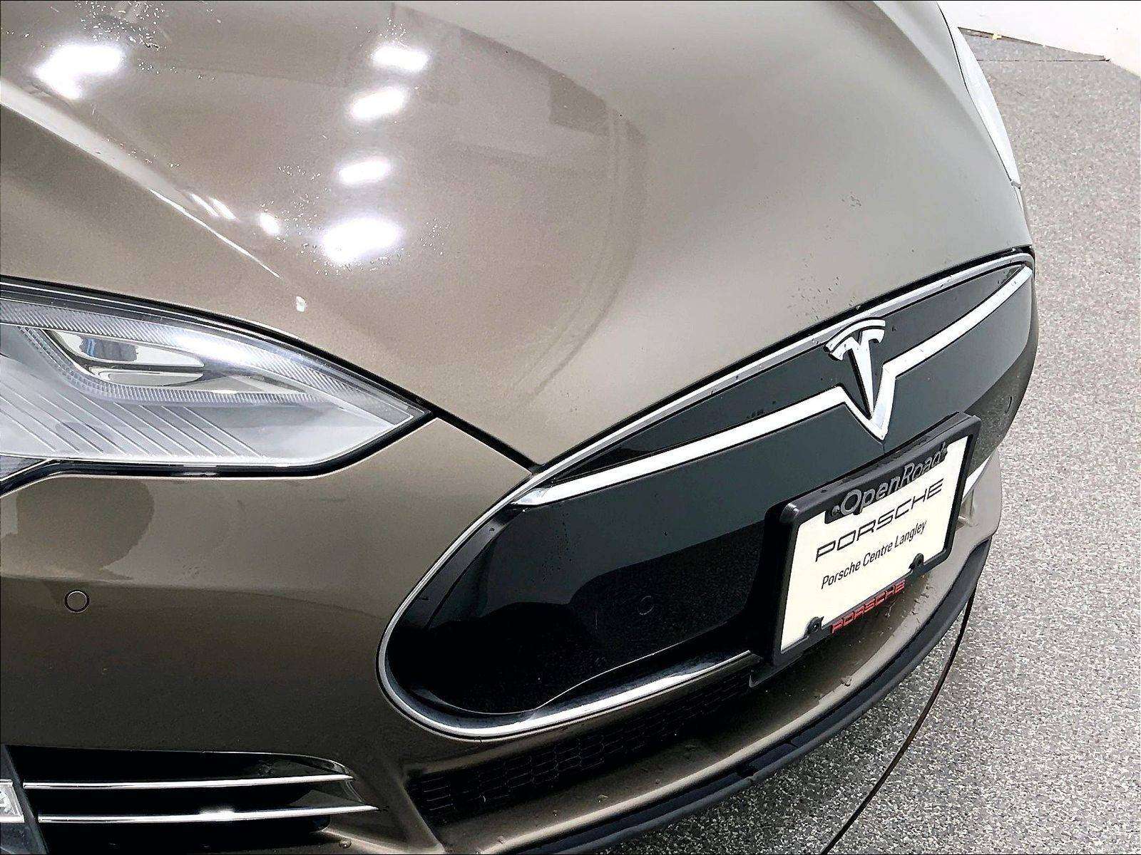 2015 Tesla Model S 85D, Navigation, Rear View Camera! thumb 10
