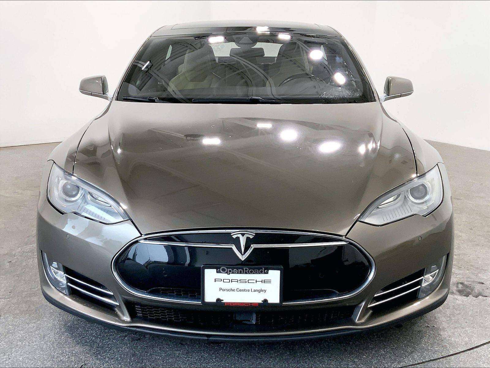 2015 Tesla Model S 85D, Navigation, Rear View Camera! alt 2
