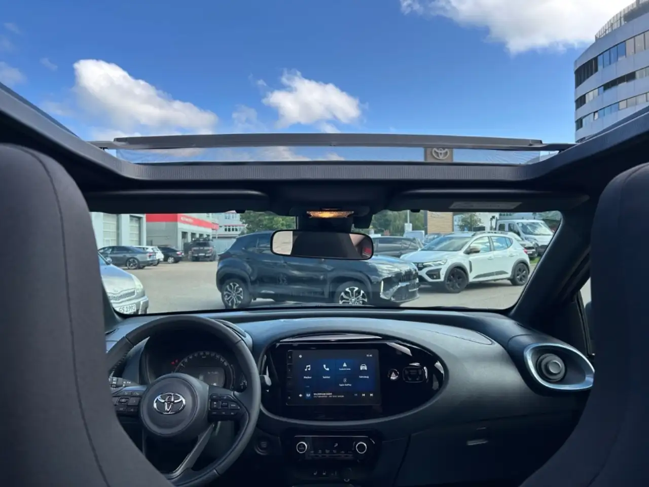 Toyota Aygo X Air Teamplayer 1.0l Faltdach Automatik - Rückfahrk 14