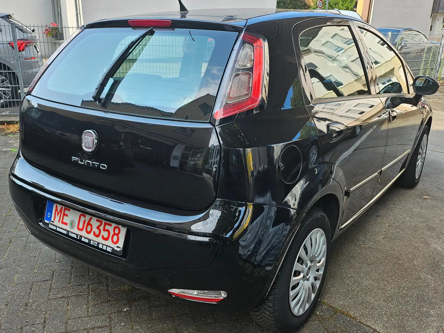 Fiat Punto MyLife Fekete - 2