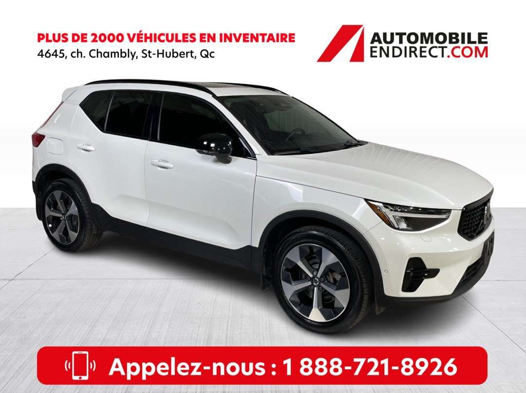 2024 Volvo XC40 B5 AWD Plus Dark Theme
