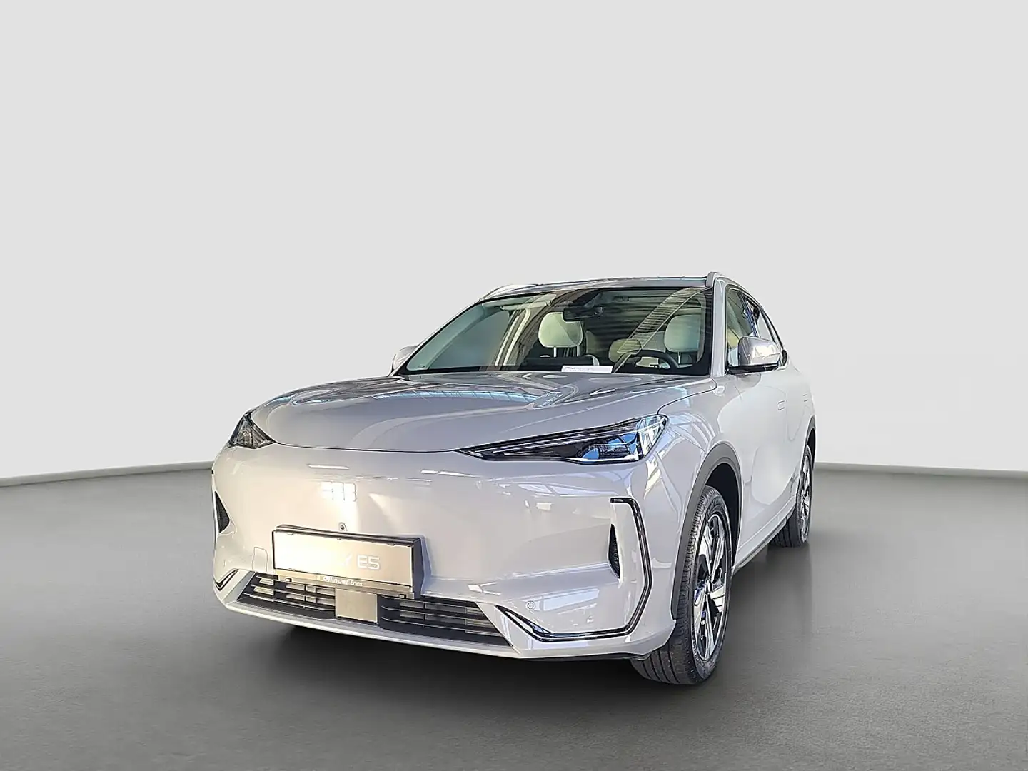 Geely E5 Max+ Silber - 2