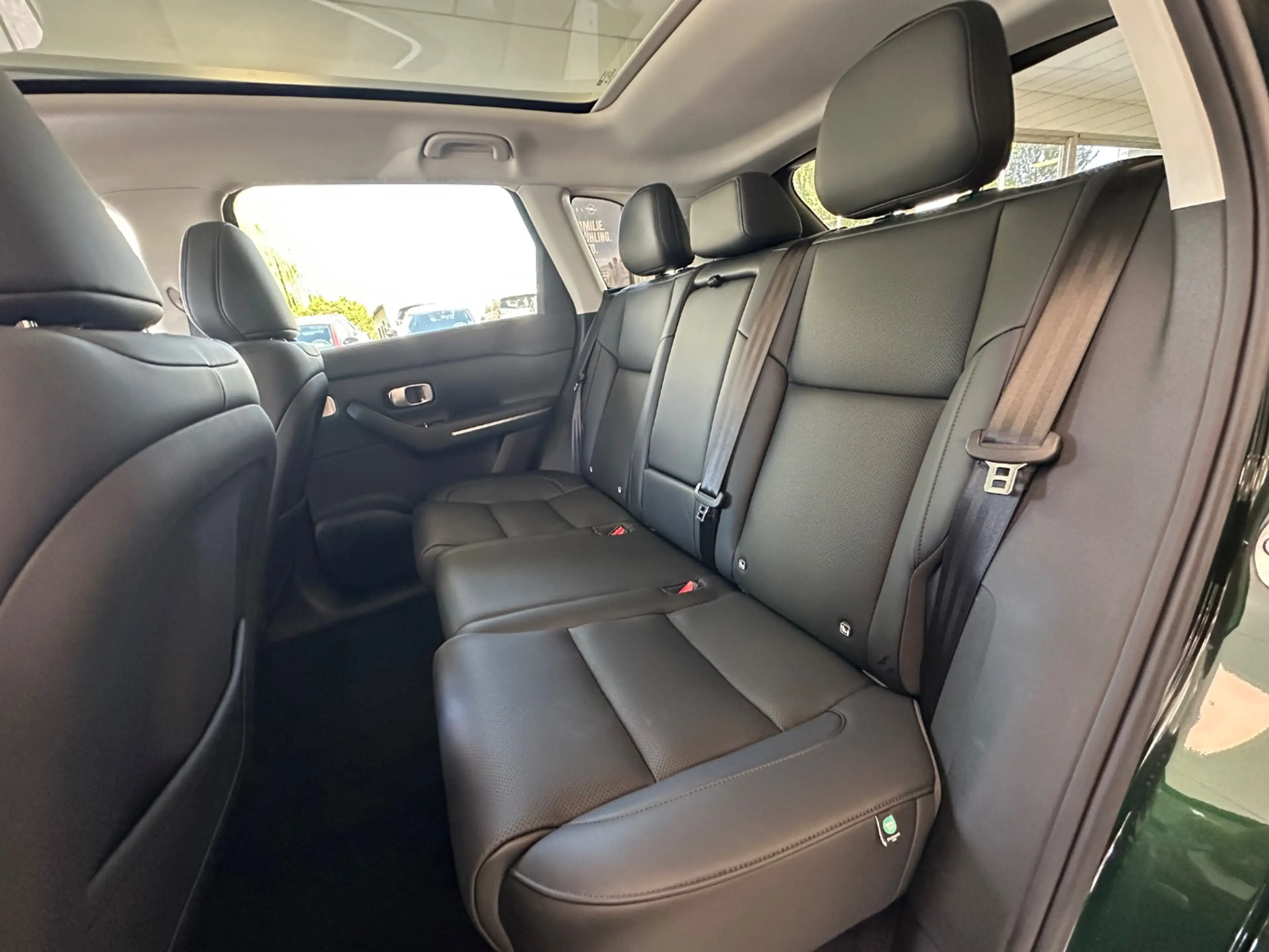 Leapmotor C10 Hybrid REEV RWD 974KM Reichweite — photo 8
