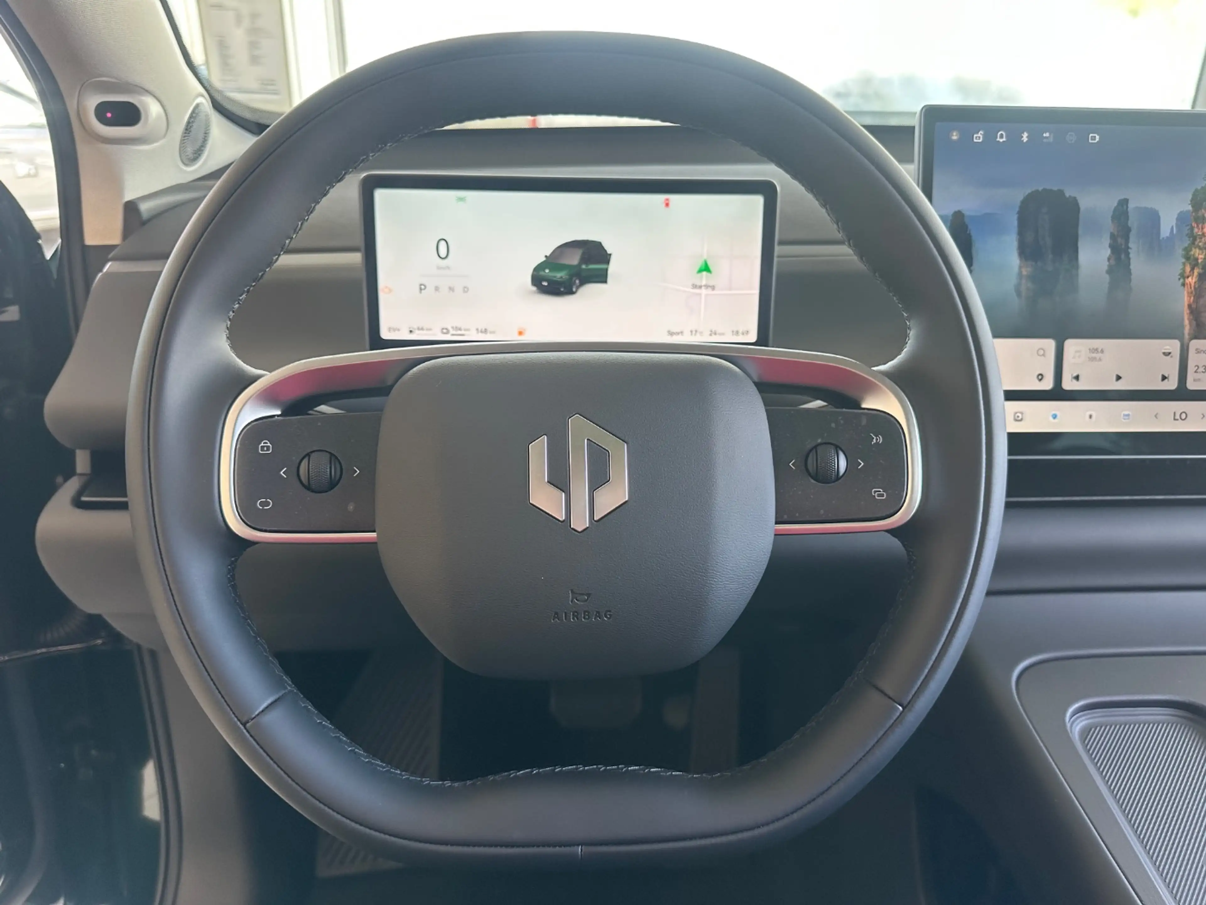 Leapmotor C10 Hybrid REEV RWD 974KM Reichweite — photo 13