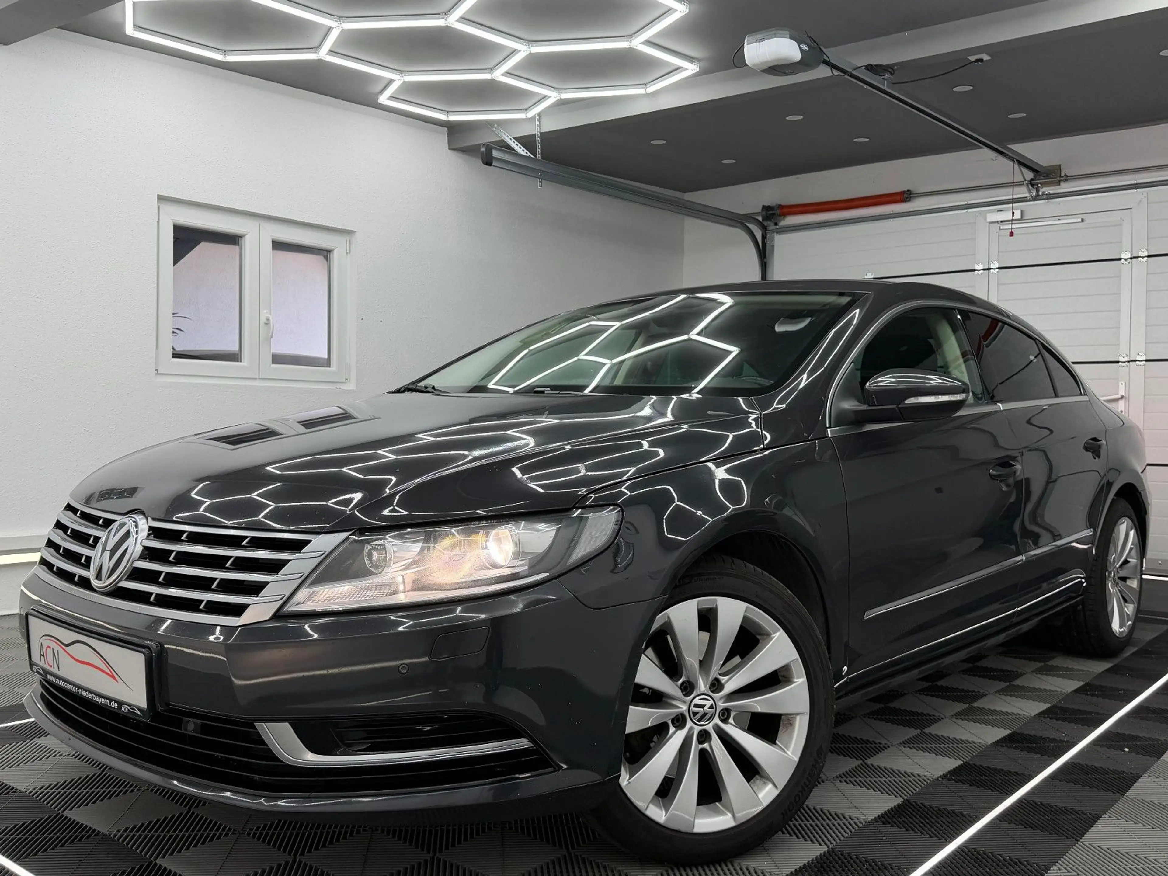 Volkswagen CC 2.0 TDI NAVI/SHZG/TÜV 11.27/SCHECKHEFT