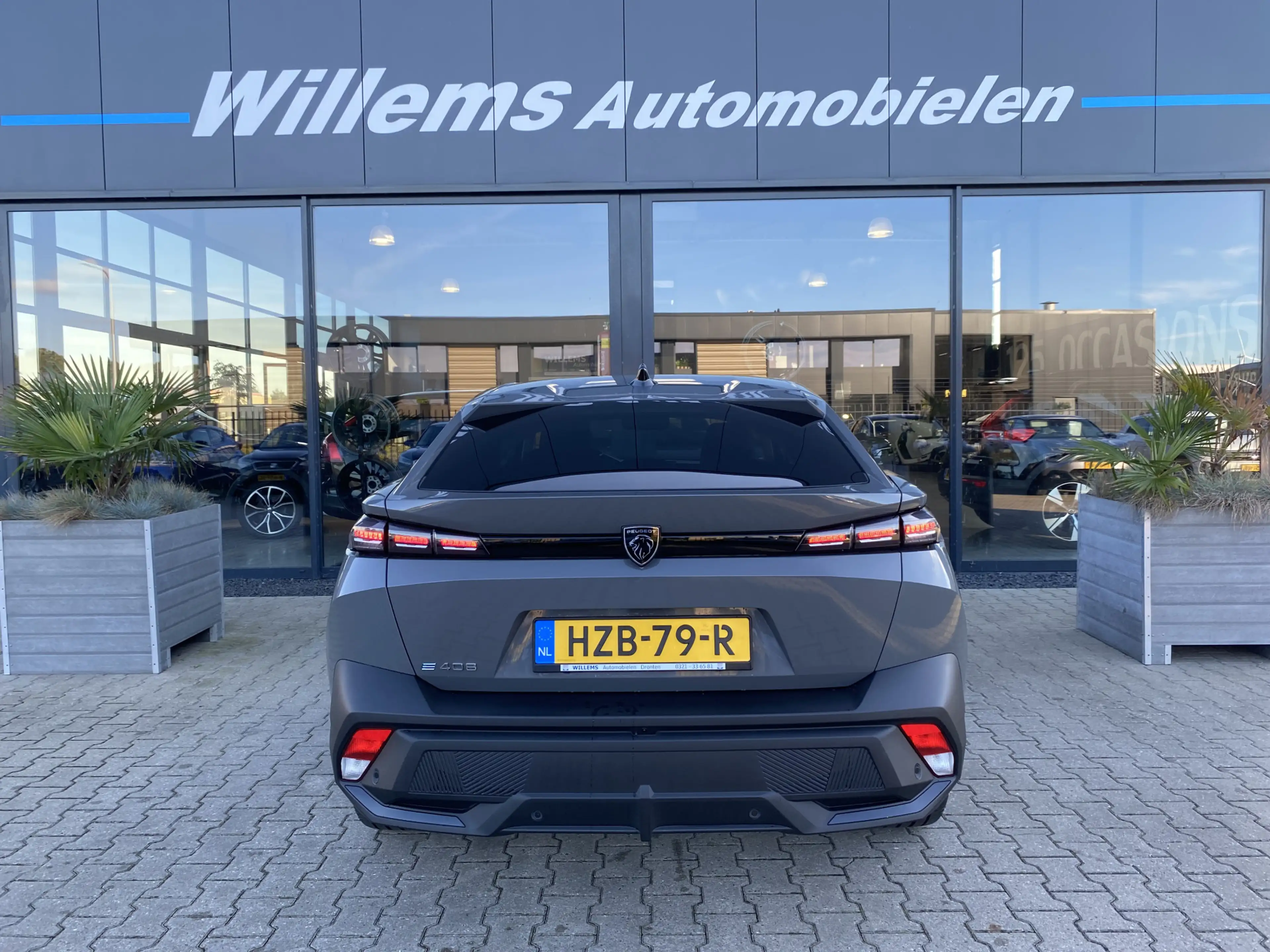 Peugeot 408 e-408 Allure 58 kWh , Bereik 350 km Stoel & Stuurv — photo 11