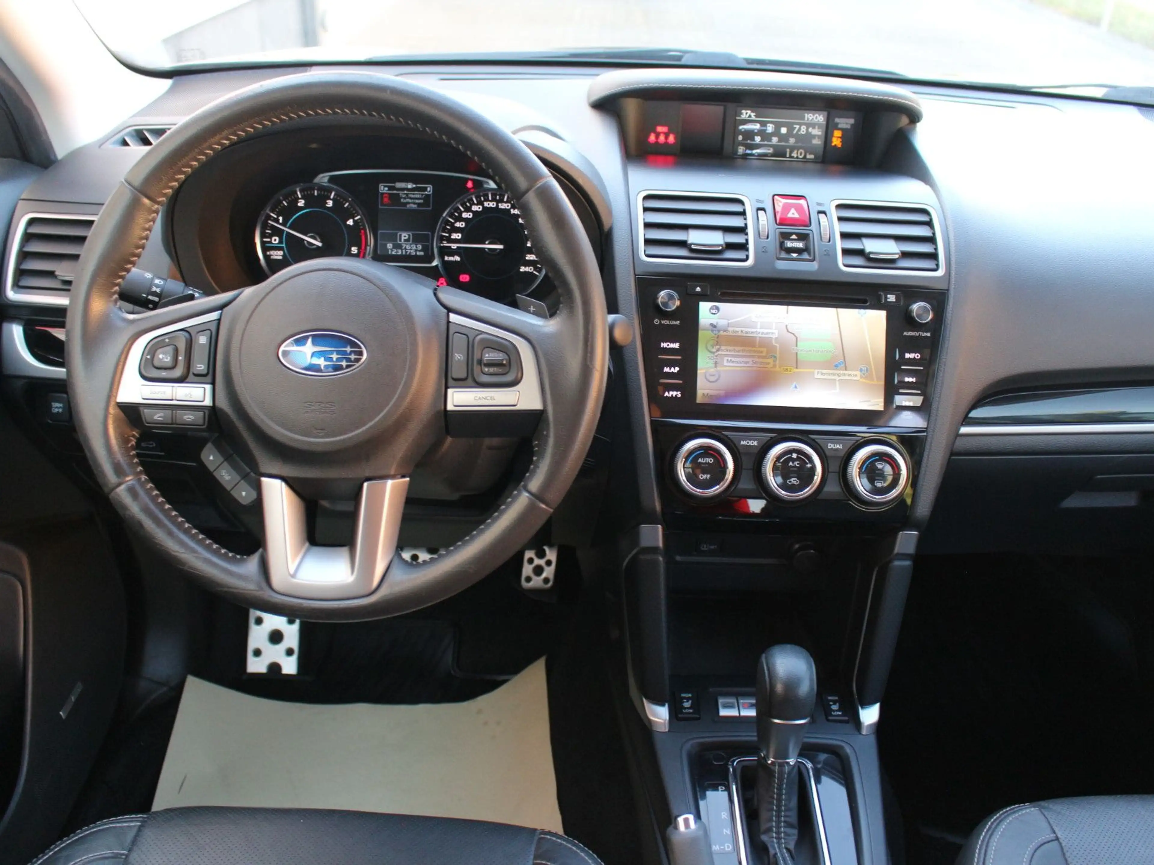Subaru Forester Sport 2.0 AT AWD AHK Leder Navi SHZ RS — photo 10