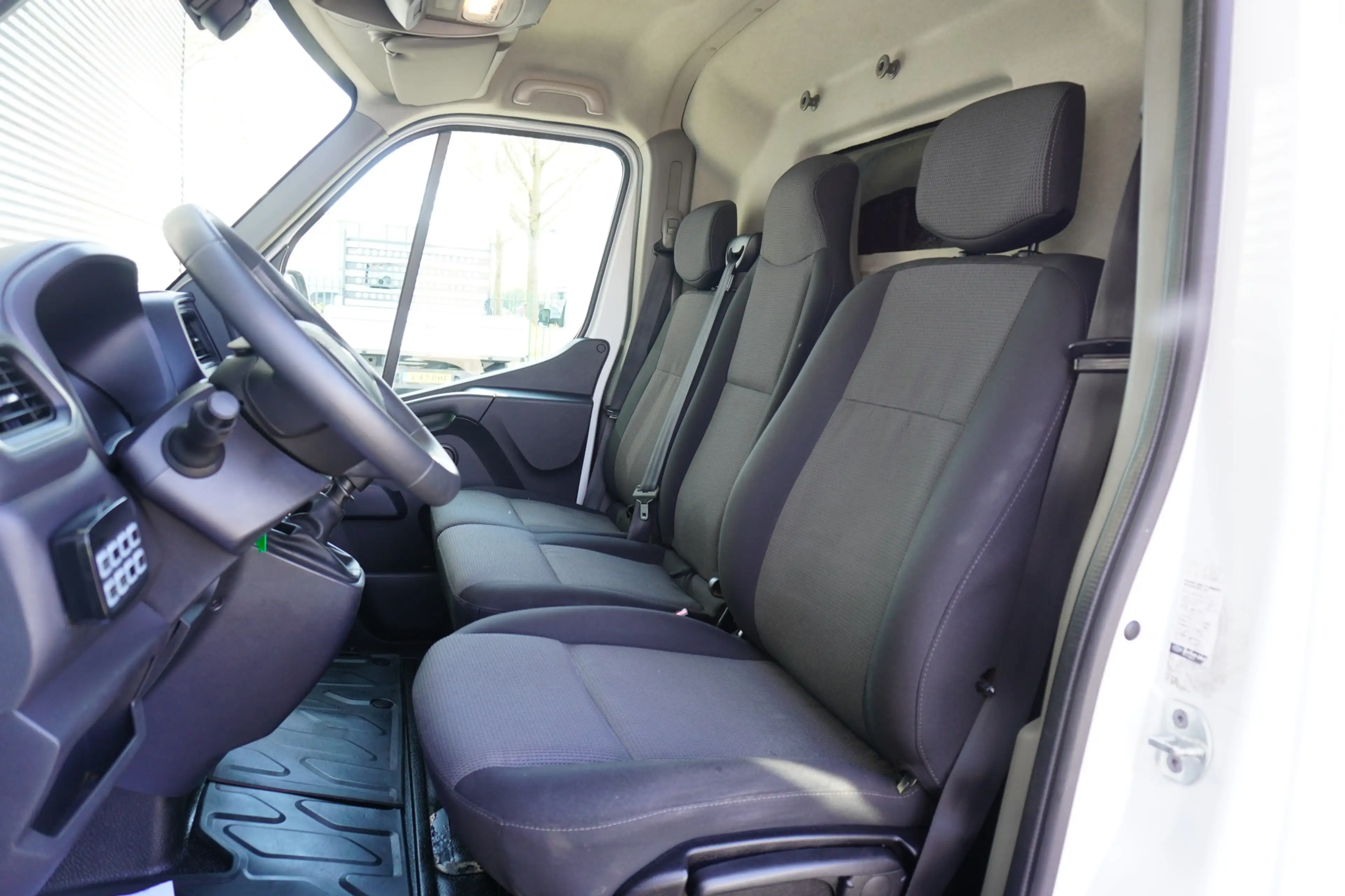 Renault Master 150pk L2H2 MARGE Imperiaal HANDEL EXPORT STORING — photo 7