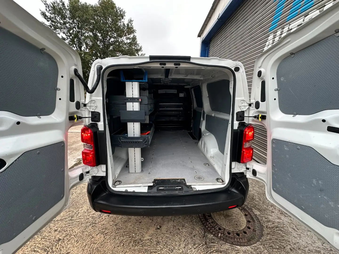 Opel Vivaro Kasten Edition L*1xSORTIMO*NAVI*KAMERA* Bílá - 1