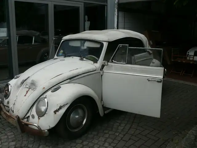 Volkswagen Käfer view 5